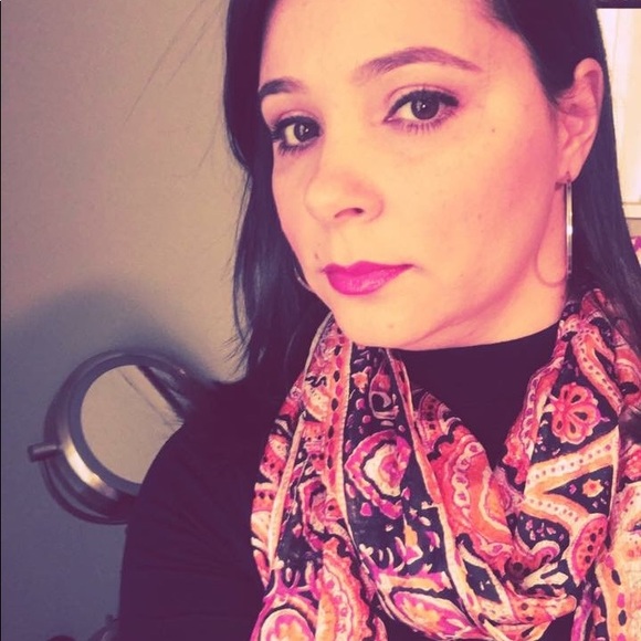 "Meet your Posher" - Picture 1 of 1